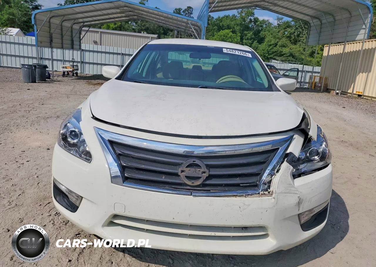 2015 Nissan Altima 2.5 S VIN:1N4AL3AP4FC486530 - 5