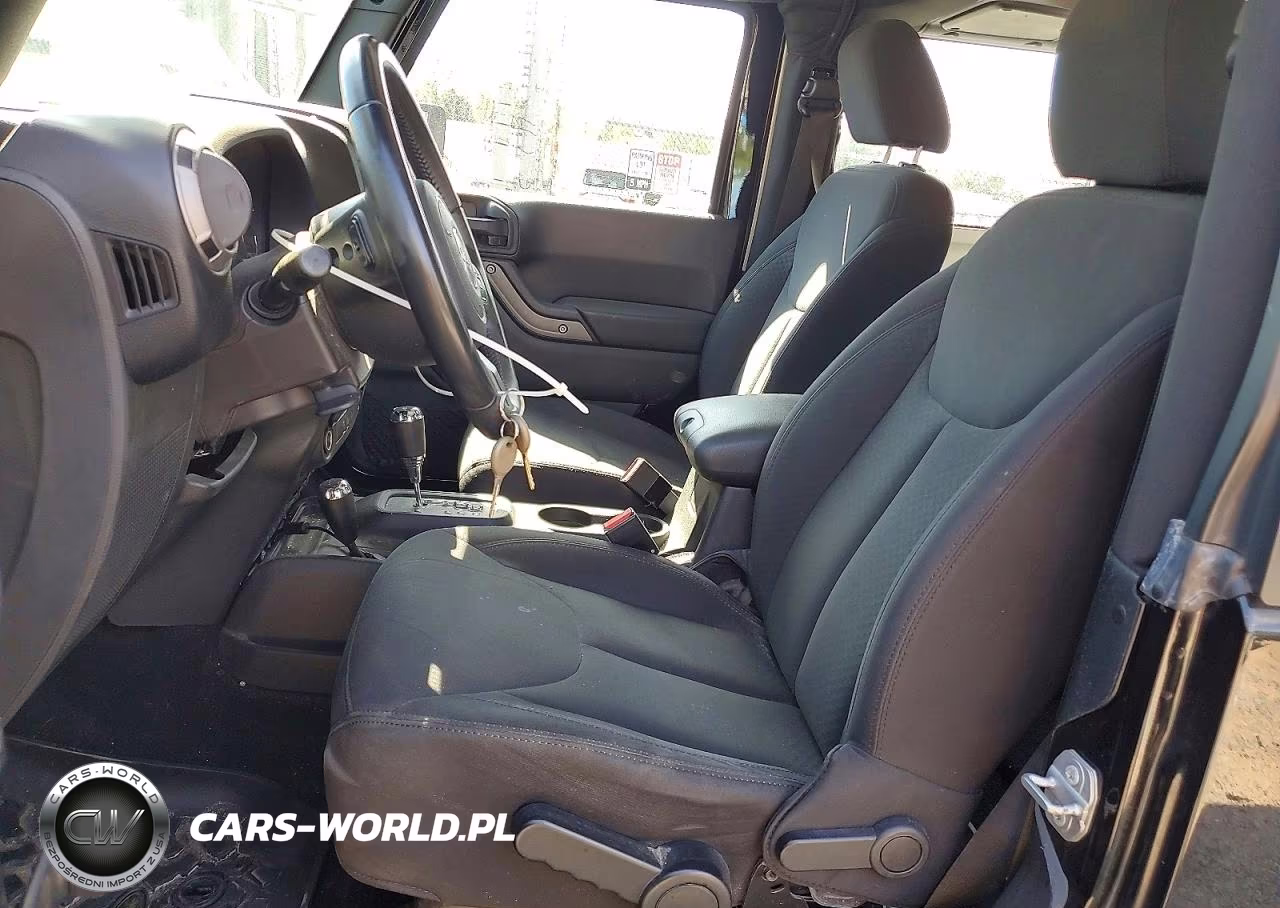 2016 Jeep Wrangler Sport VIN:1C4AJWAG3GL327307 - 7