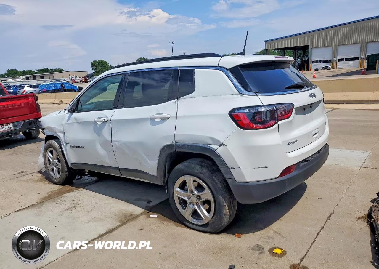 2024 Jeep Compass Latitude VIN:3C4NJDBN5RT596905 - 2