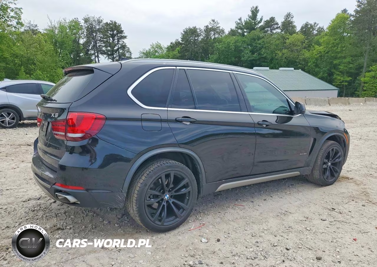 2018 BMW X5 xDrive35I VIN:5UXKR0C5XJL074272 - 3