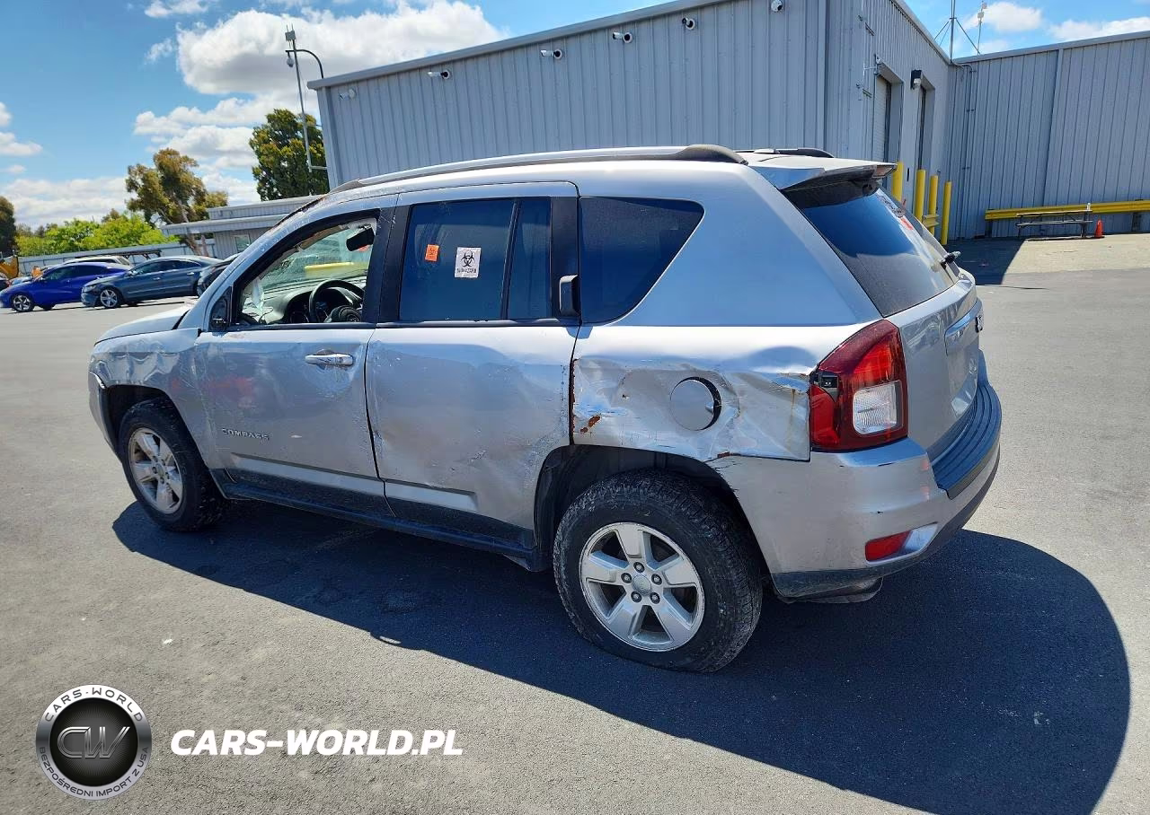 2016 Jeep Compass Latitude VIN:1C4NJCEA5GD735520 - 2