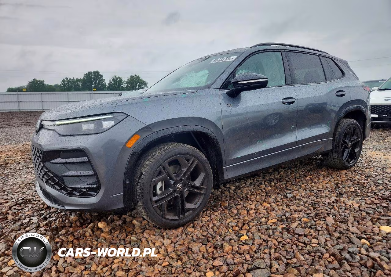 2025 Volkswagen Tiguan Se R-Line Black – zdjęcie 1 z 13