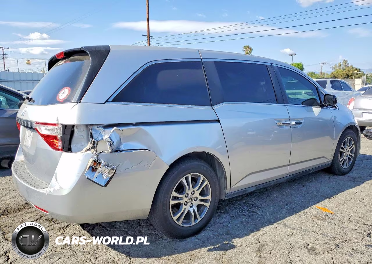 2013 Honda Odyssey Ex VIN:5FNRL5H44DB067498 - 3
