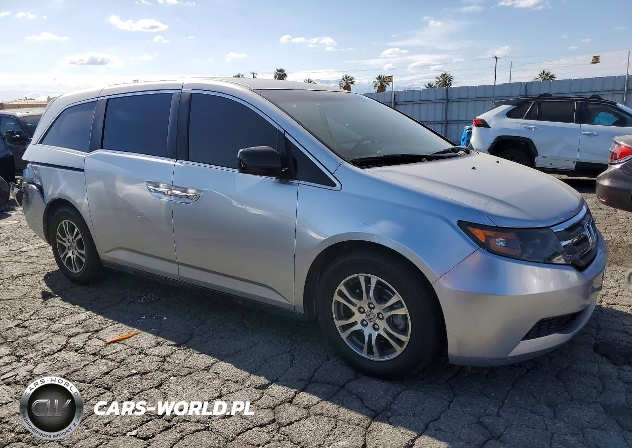 2013 Honda Odyssey Ex VIN:5FNRL5H44DB067498 - 4