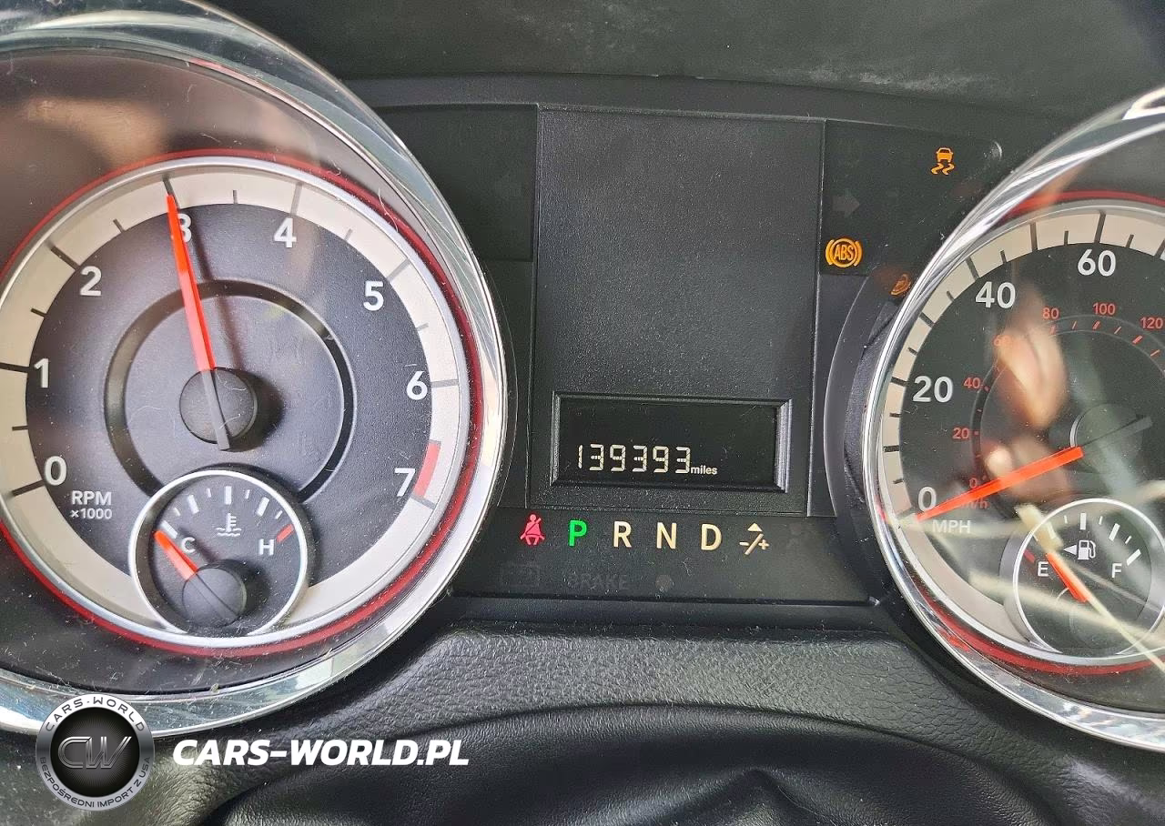 2017 Dodge Grandravan VIN:2C4RDGCGXHR562051 - 9