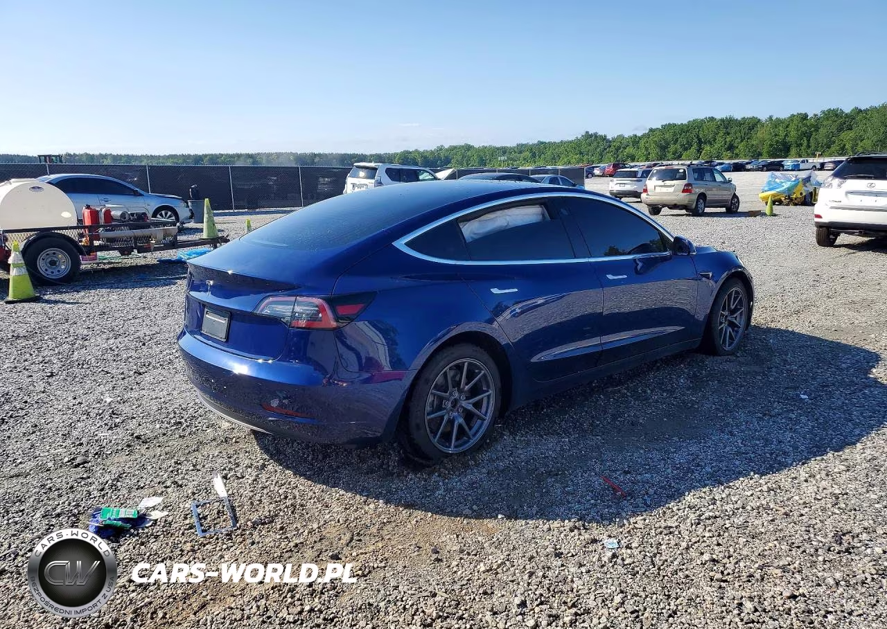 2020 Tesla Model 3 VIN:5YJ3E1EA8LF784052 - 3