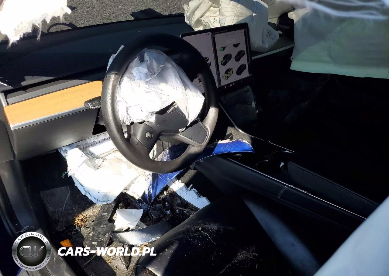 2020 Tesla Model 3 VIN:5YJ3E1EA8LF784052 - 8