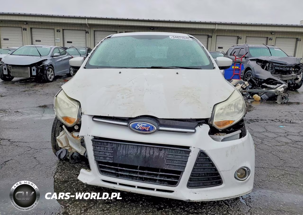 2012 Ford Focus Se VIN:1FAHP3K26CL357559 - 5