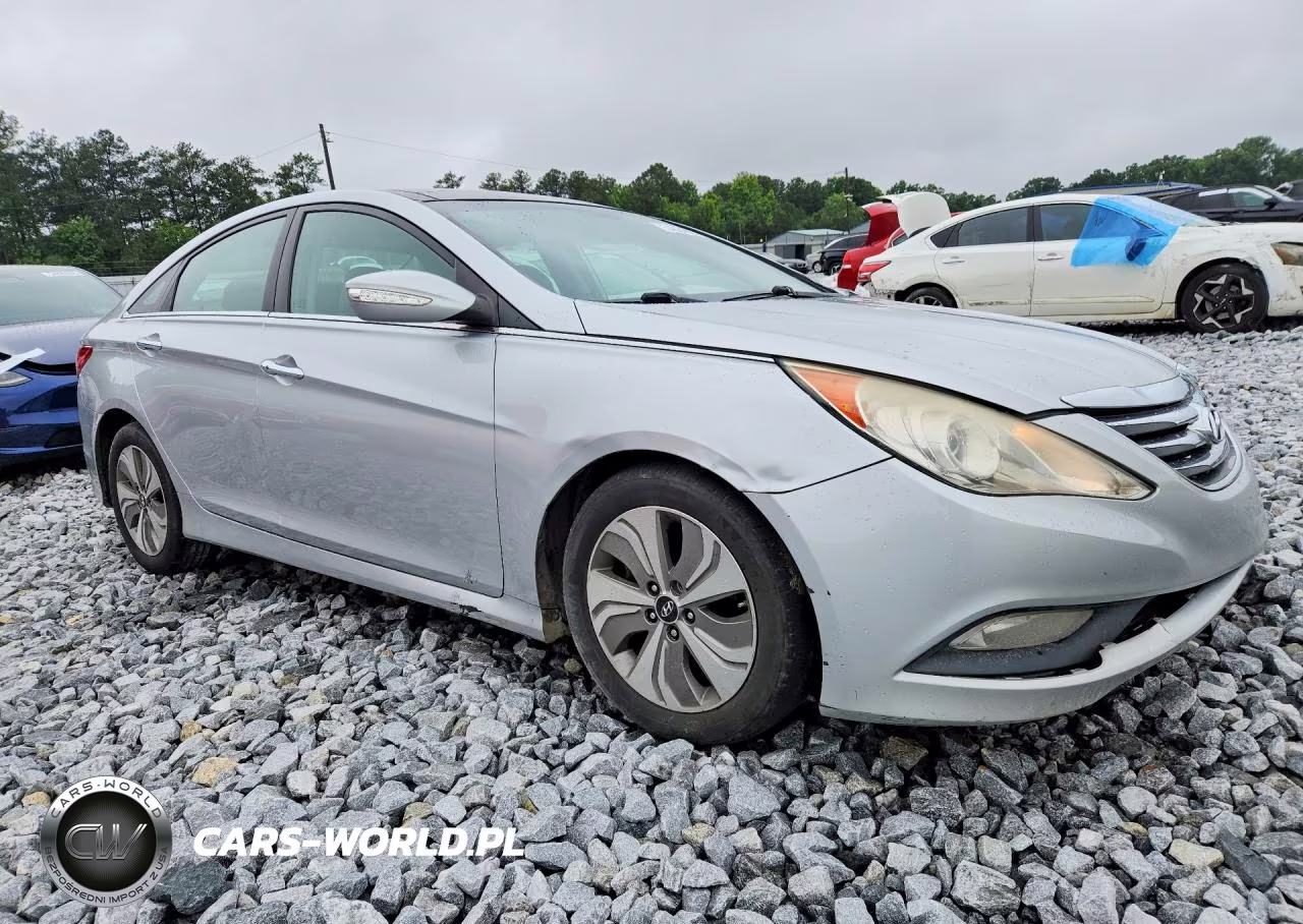 2014 Hyundai Sonata Limited VIN:5NPEC4AC6EH843952 - 4