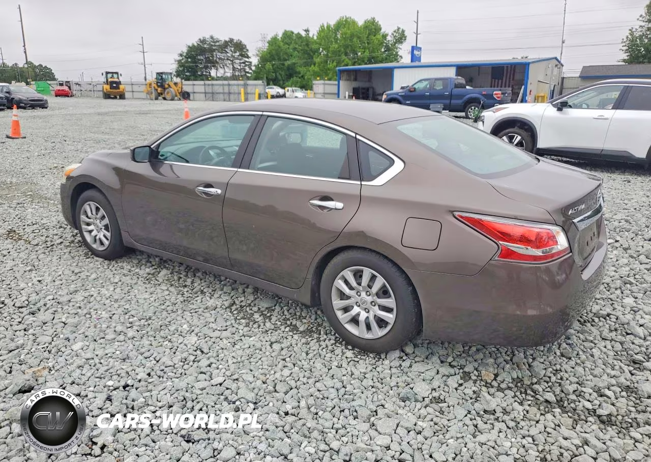2015 Nissan Altima 2.5 S VIN:1N4AL3AP5FC134637 - 2