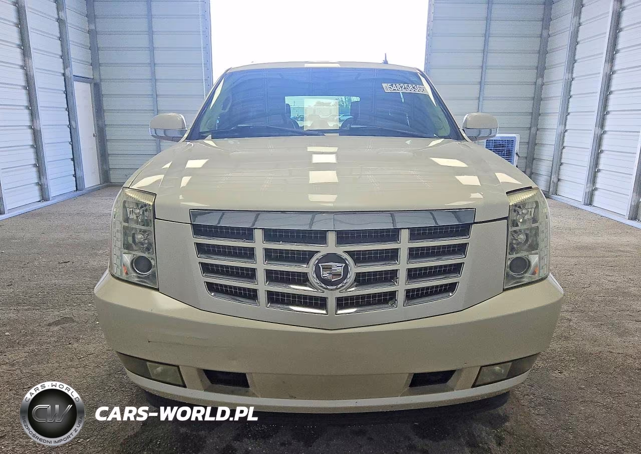2007 Cadillac Escalade Luxury VIN:1GYFK63807R277806 - 5