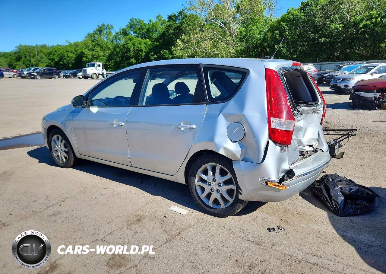 2009 Hyundai Elantra Touring VIN:KMHDC86E89U045568 - 2