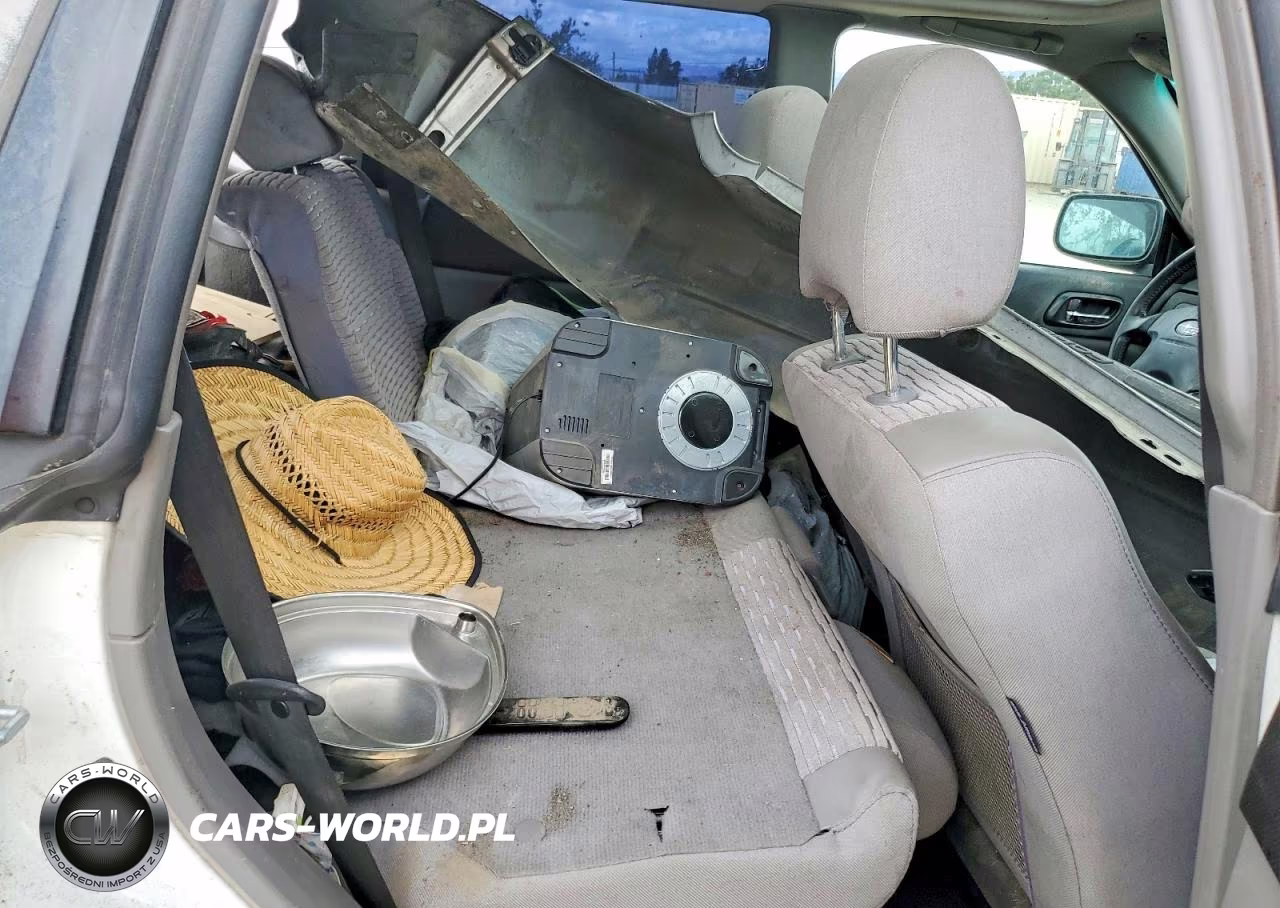 2004 Subaru Forester 2.5Xs VIN:JF1SG656X4G728139 - 10