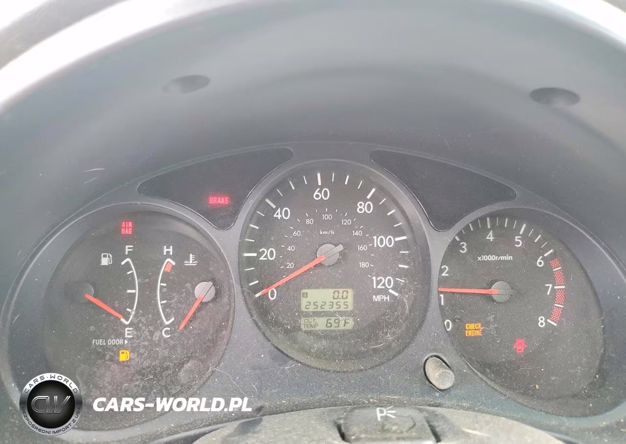 2004 Subaru Forester 2.5Xs VIN:JF1SG656X4G728139 - 9