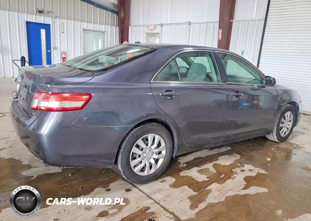 2010 Toyota Camry Le VIN:4T1BF3EK6AU524536 - 3