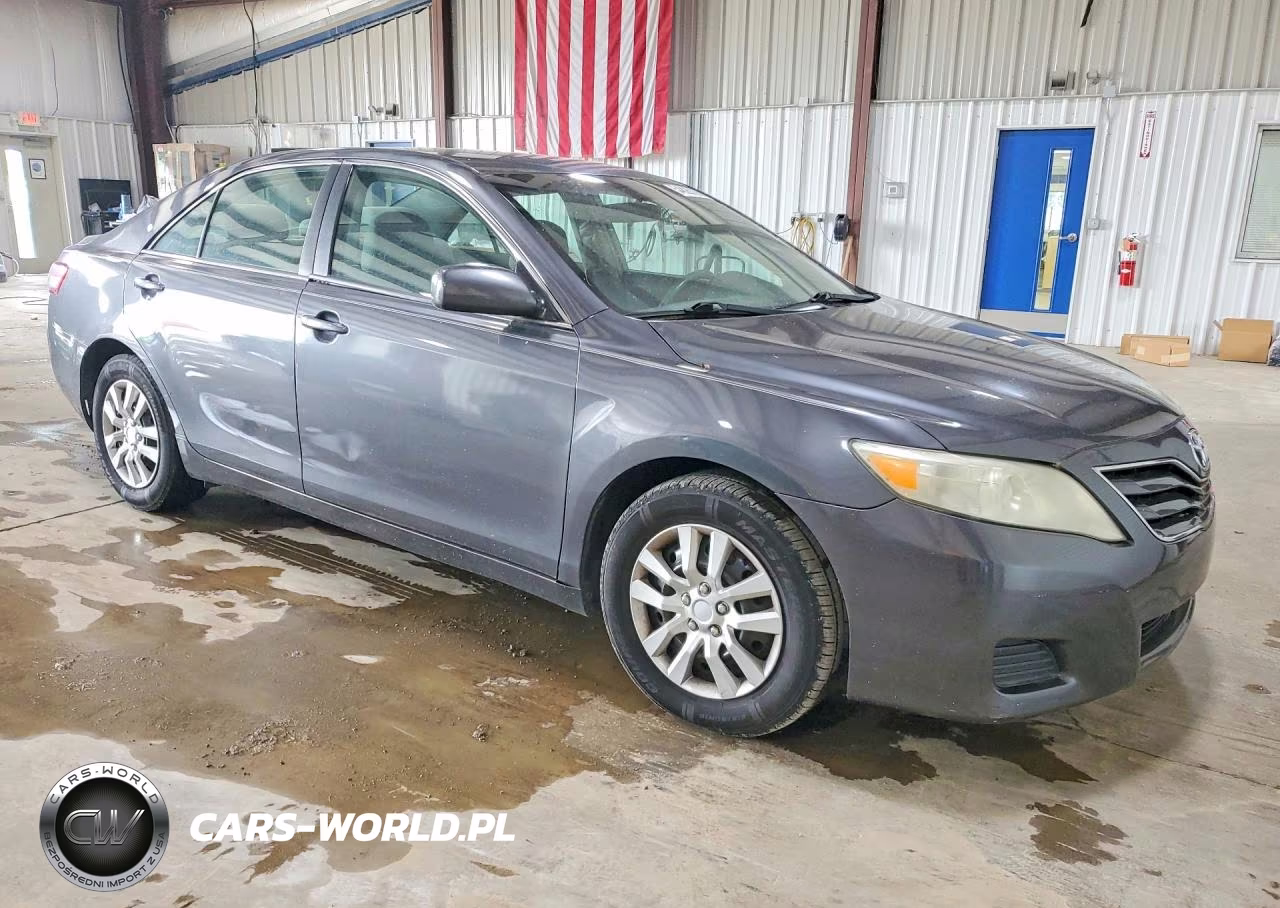 2010 Toyota Camry Le VIN:4T1BF3EK6AU524536 - 4