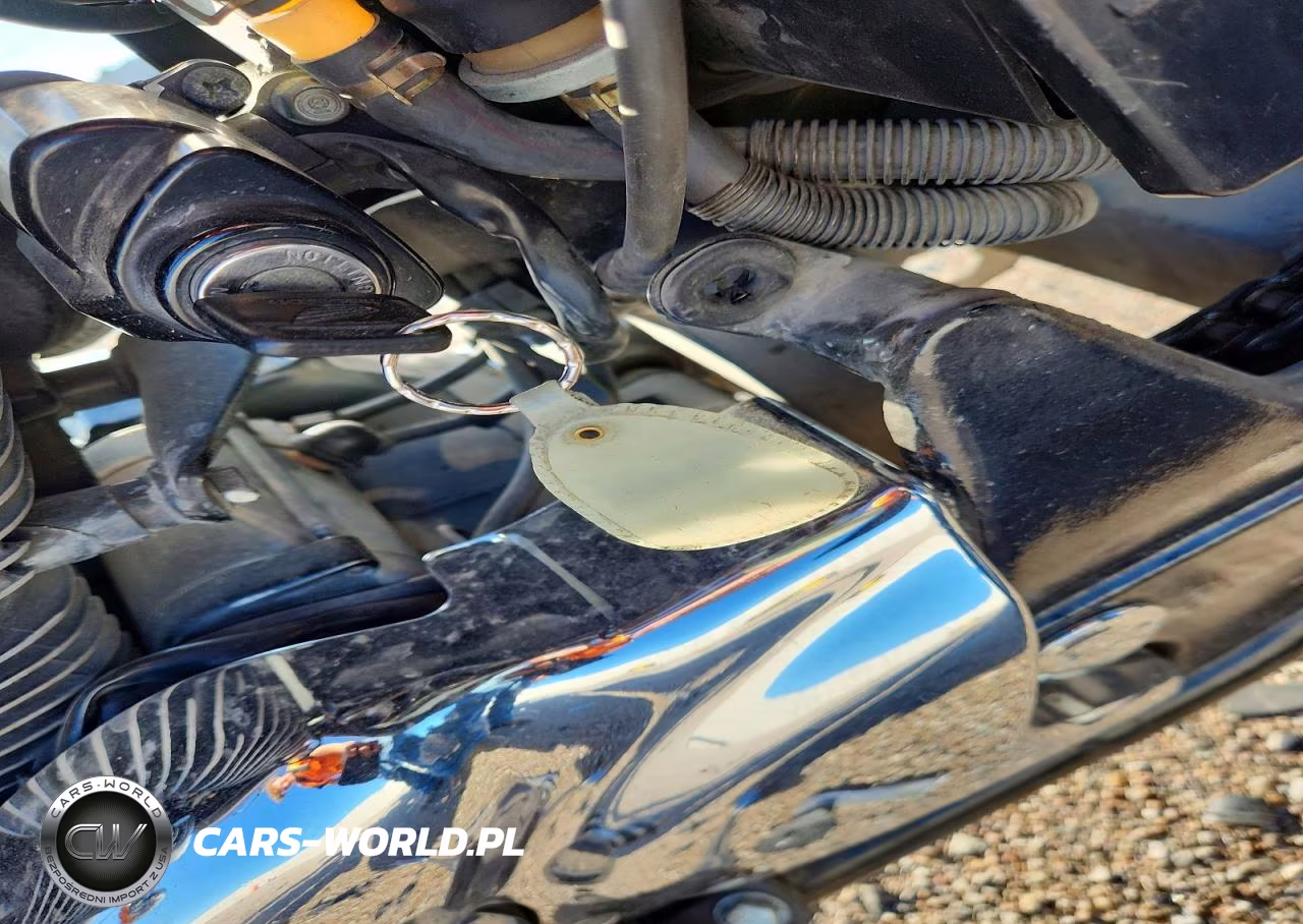 1999 Honda Vt750 Cd2 VIN:JH2RC4464XM102402 - 8