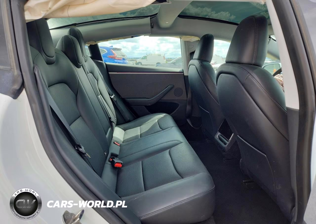 2024 Tesla Model 3 VIN:5YJ3E1EA9RF756852 - 10