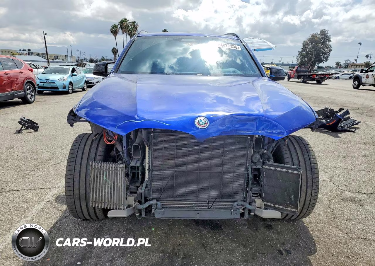2023 BMW X5 M VIN:5YMJU0C07P9P30344 - 5