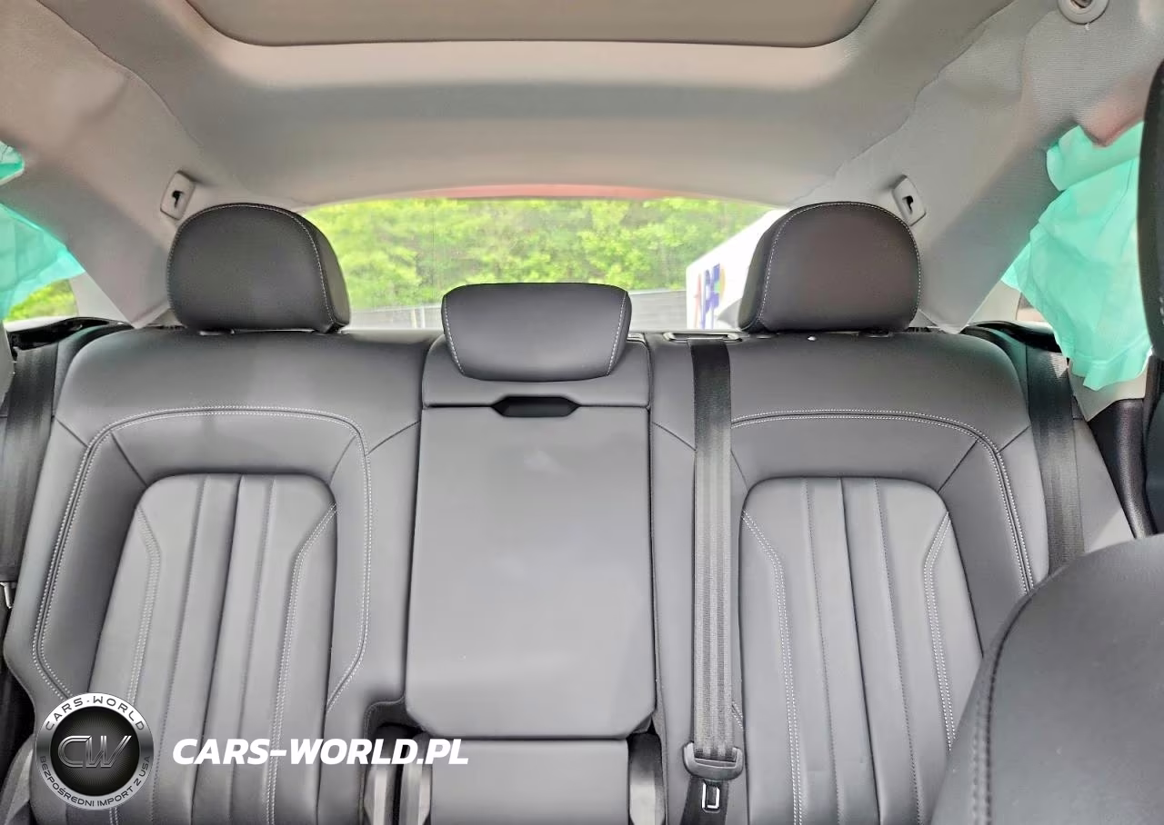 2021 Audi Q5 Premium Plus VIN:WA1BAAFY0M2045002 - 10