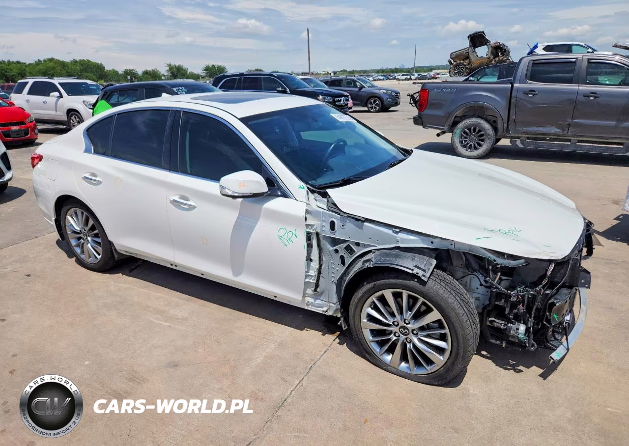 2017 Infiniti Q50 3.0T Premium VIN:JN1EV7AR9HM832246 - 4