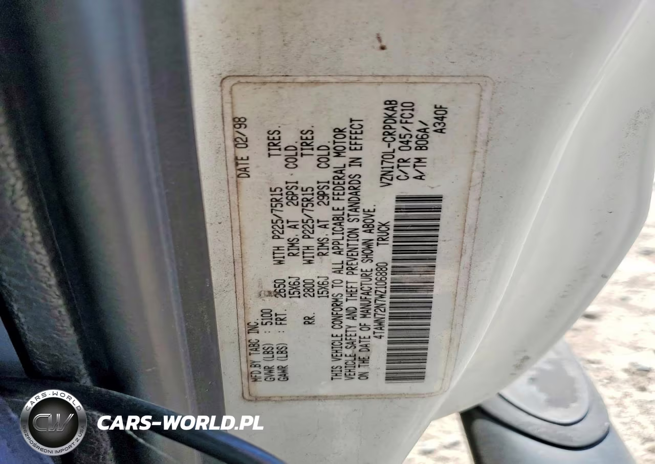1998 Toyota Tacoma Xtracab VIN:4TAWN72N7WZ106880 - 12