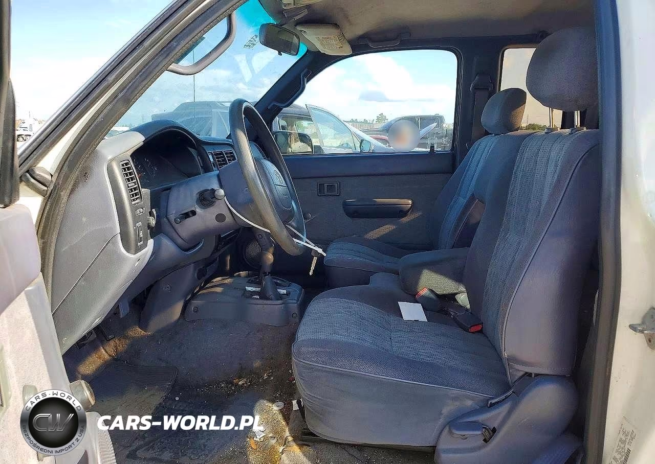1998 Toyota Tacoma Xtracab VIN:4TAWN72N7WZ106880 - 7