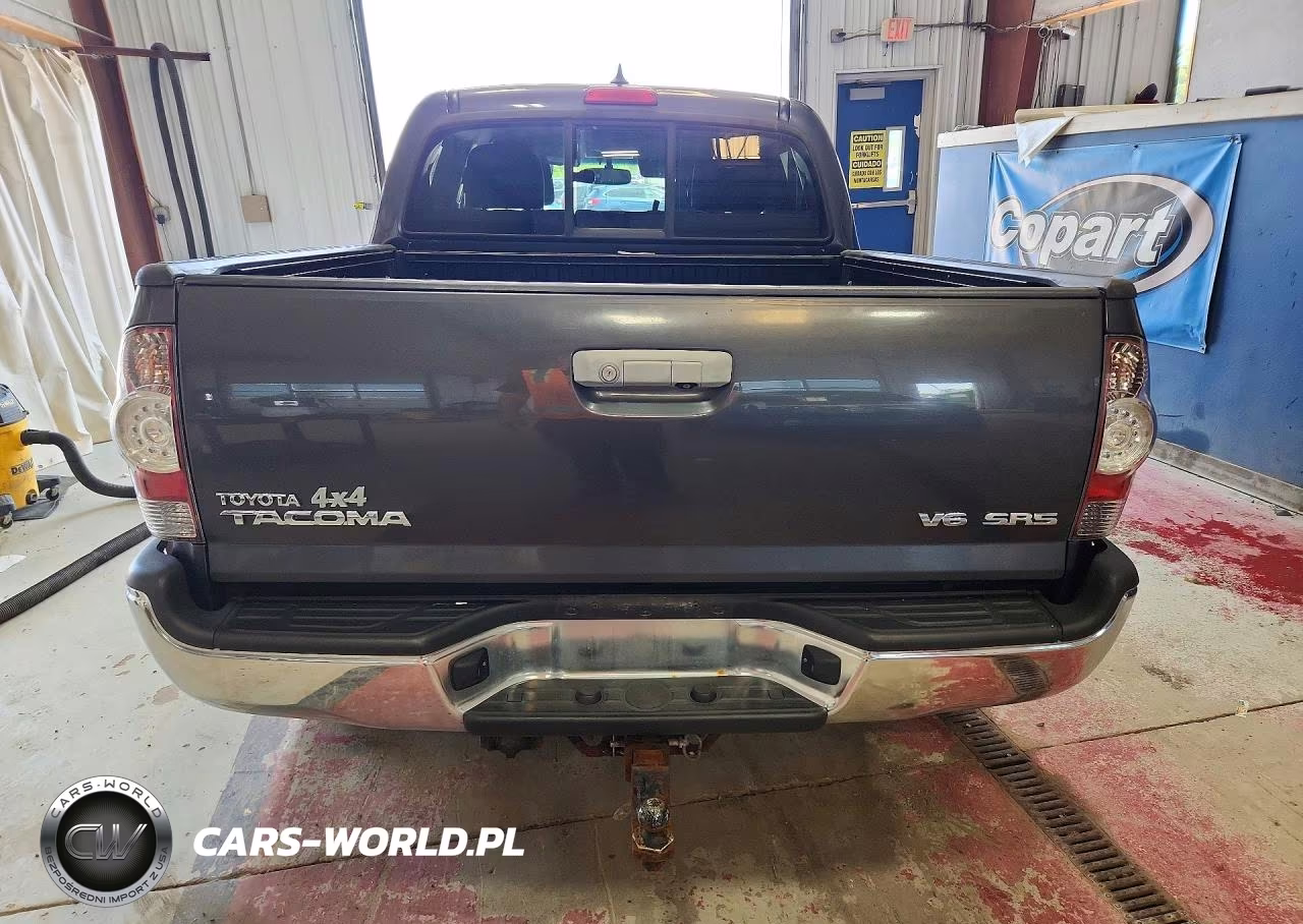 2012 Toyota Tacoma Double Cab VIN:3TMLU4EN8CM092070 - 6