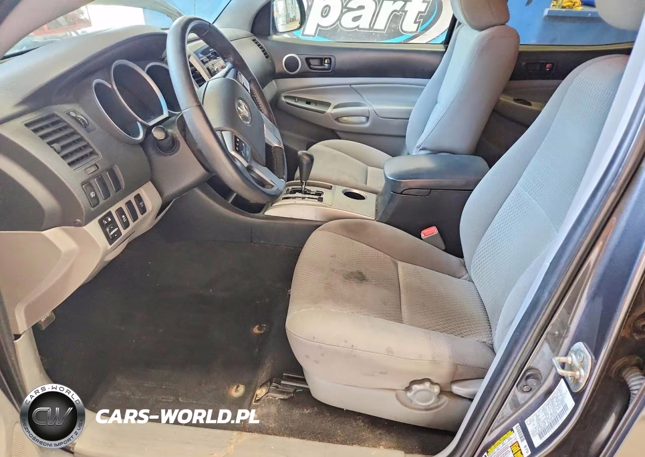 2012 Toyota Tacoma Double Cab VIN:3TMLU4EN8CM092070 - 7