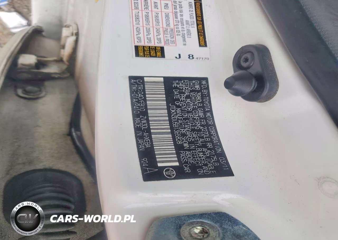 2011 Toyota Prius Two VIN:JTDKN3DU5B1365828 - 13