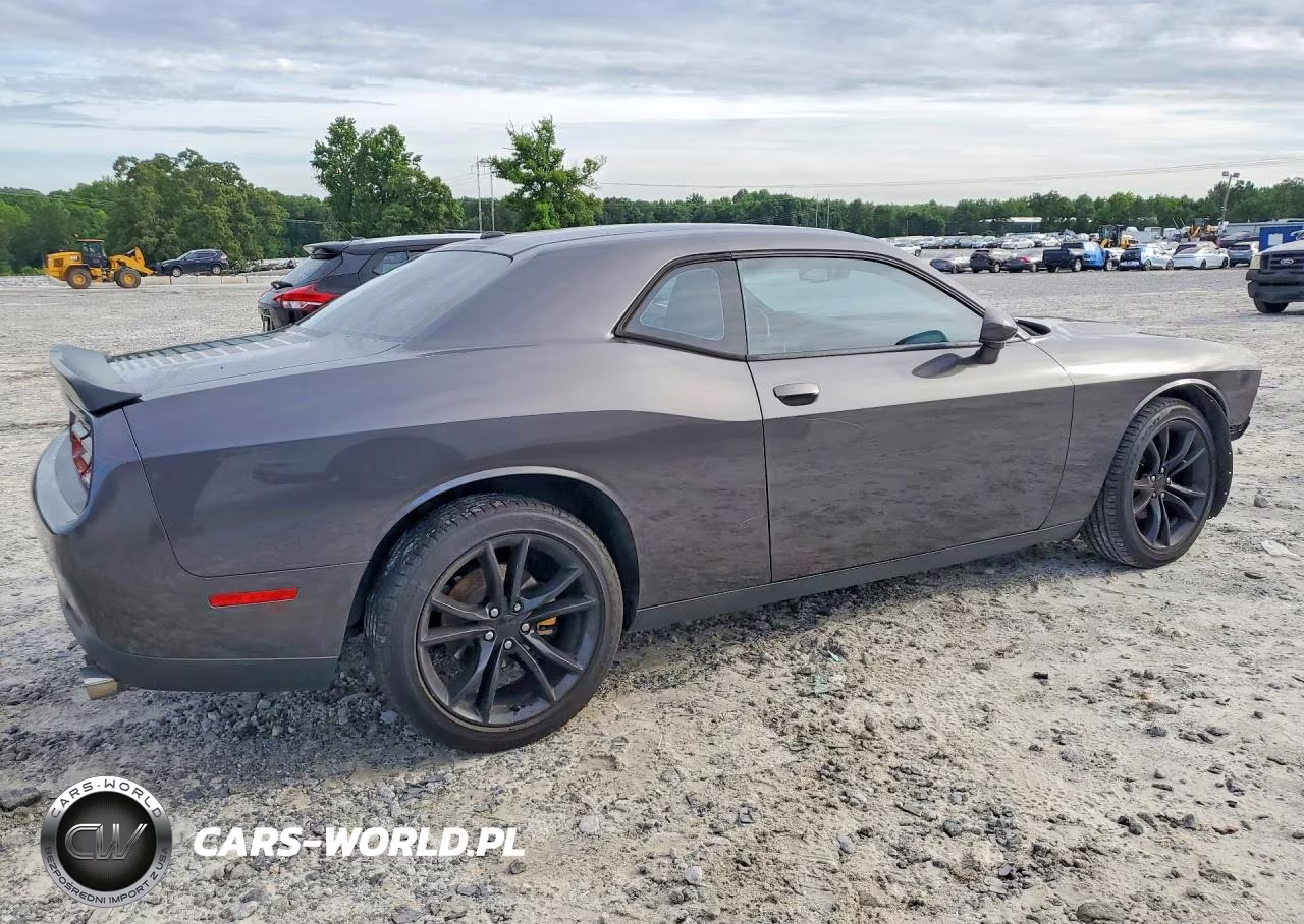 2016 Dodge Challenger Sxt VIN:2C3CDZAG4GH358830 - 3