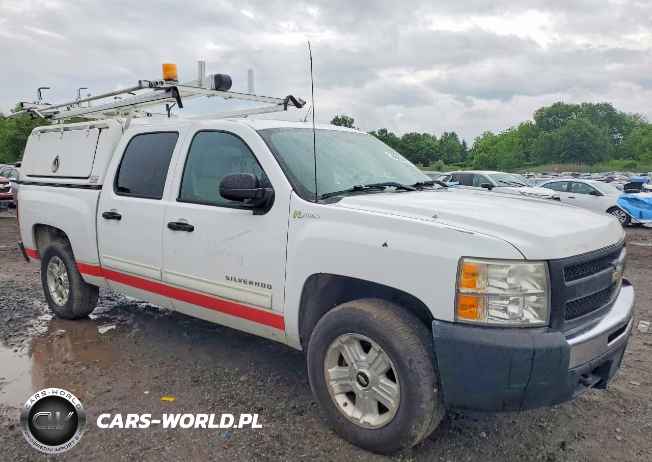 2010 Chevrolet Silverado C1500 Hybrid VIN:3GCXCUEJ8AG252204 - 4