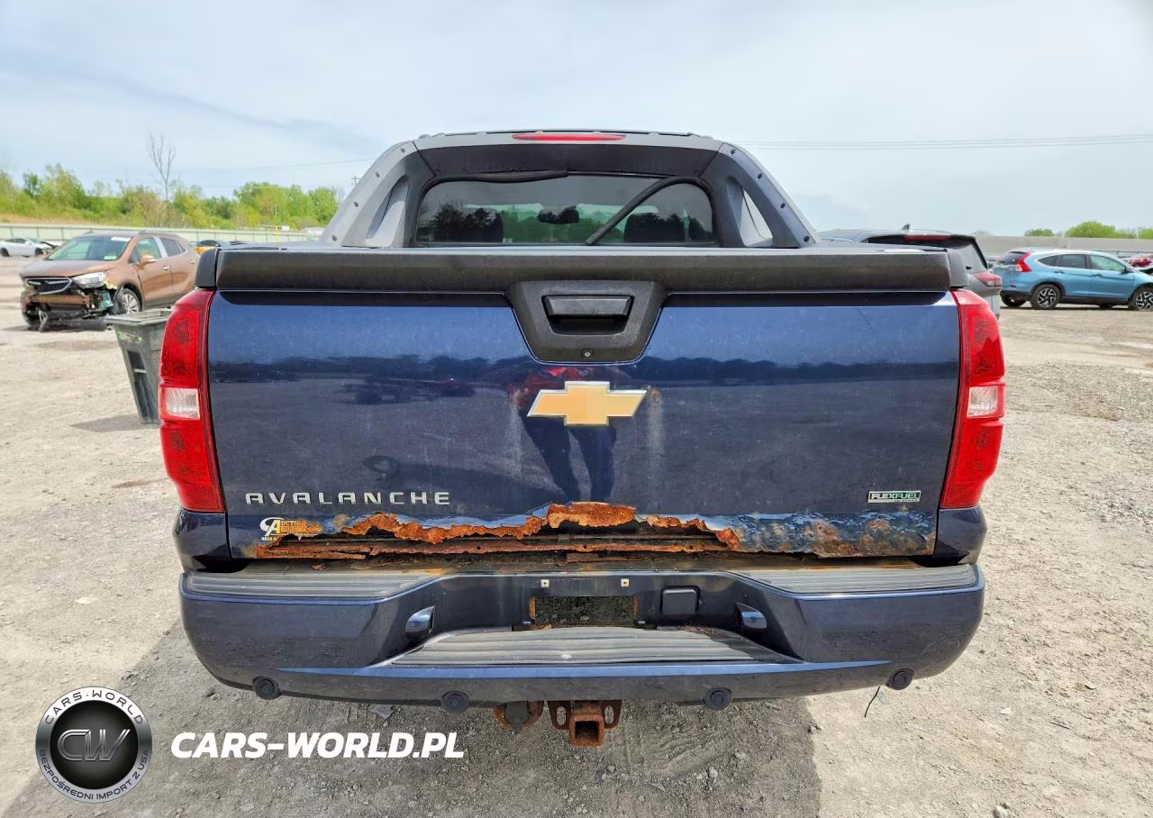 2011 Chevrolet Avalanche Ls VIN:3GNTKEE30BG106333 - 6