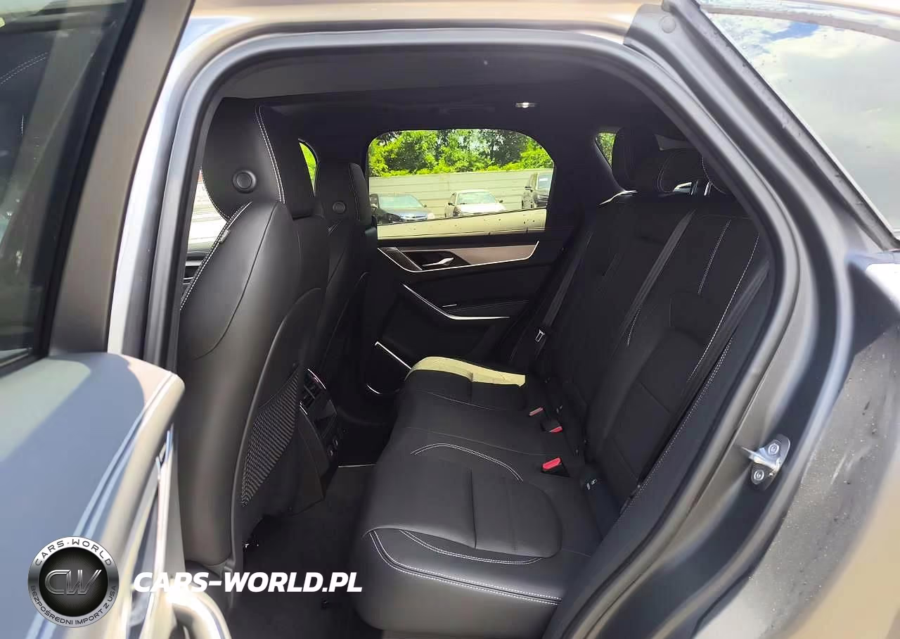 2026 Jaguar F-Pace R-Dynamic S VIN:SADCT2EX4TA755998 - 12