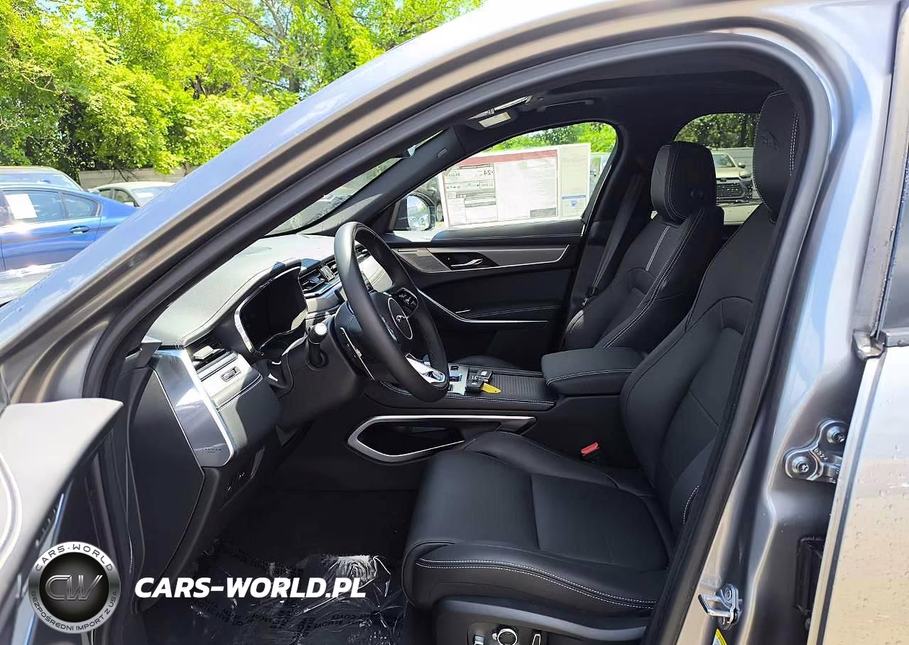 2026 Jaguar F-Pace R-Dynamic S VIN:SADCT2EX4TA755998 - 7