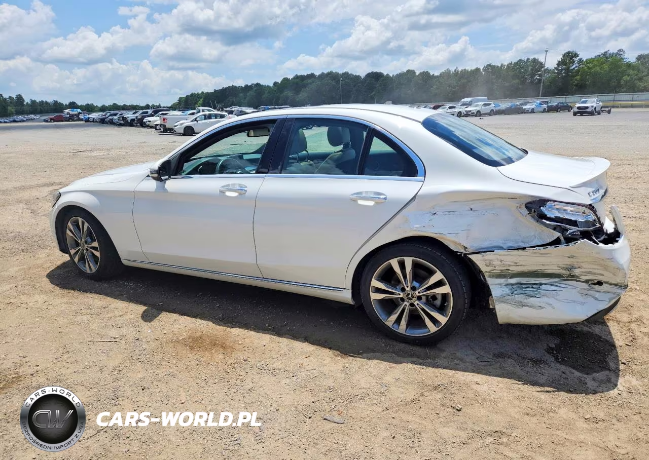 2018 Mercedes-Benz C 300 VIN:55SWF4JB5JU247726 - 2