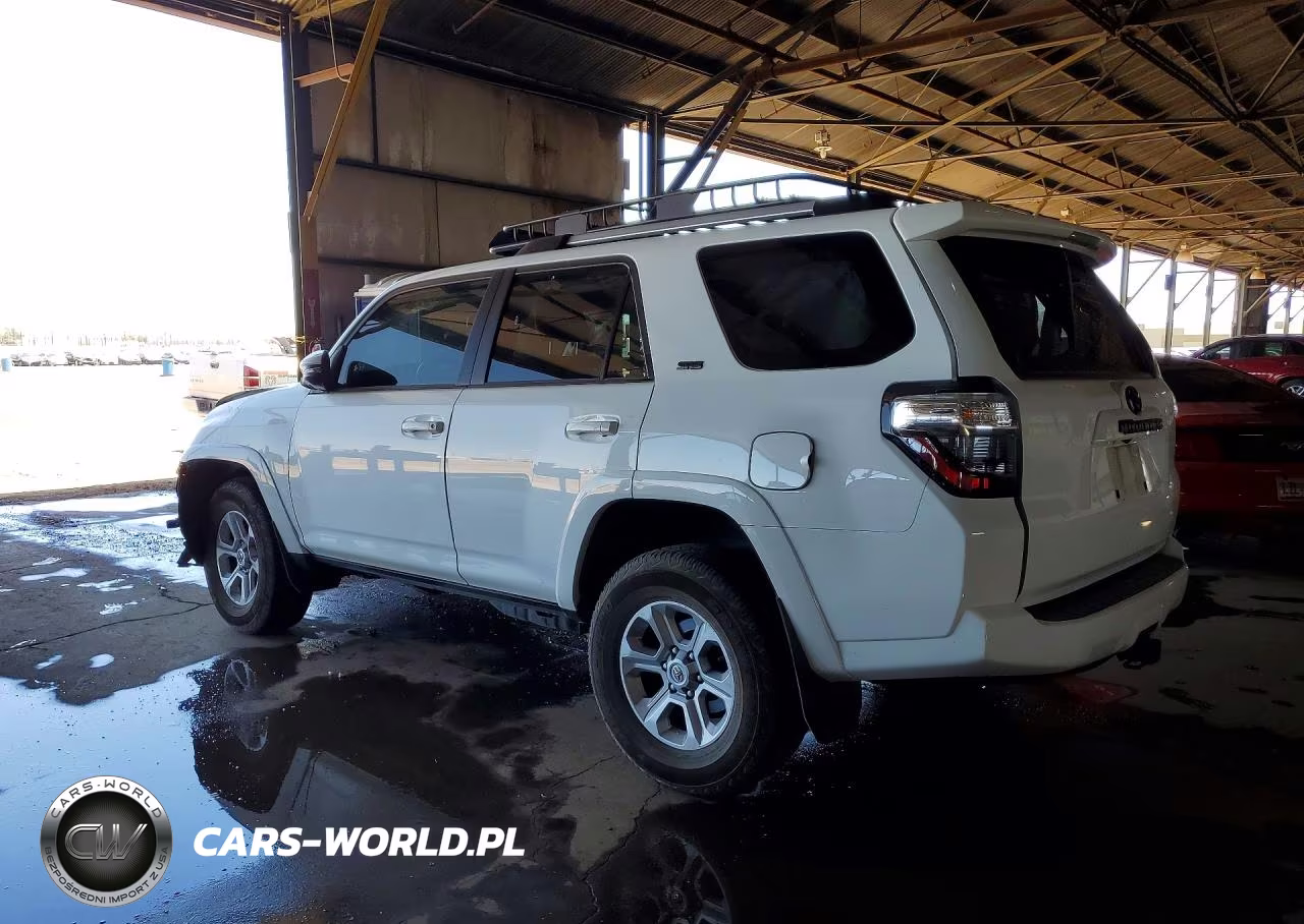 2024 Toyota 4Runner Sr5 Premium VIN:JTENU5JR2R6220136 - 2