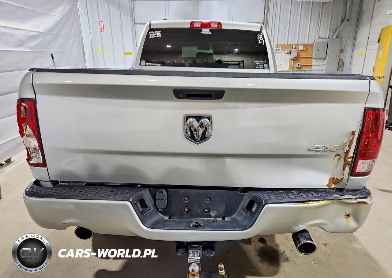 2019 Ram 1500 Classic Tradesman VIN:1C6RR7FT6KS546811 - 6