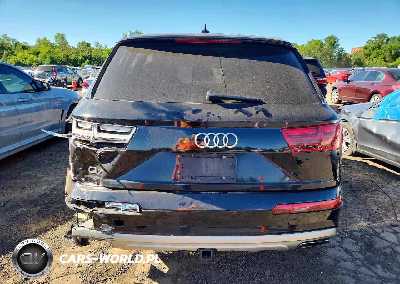 2019 Audi Q7 Premium Plus VIN:WA1LAAF79KD015543 - 6