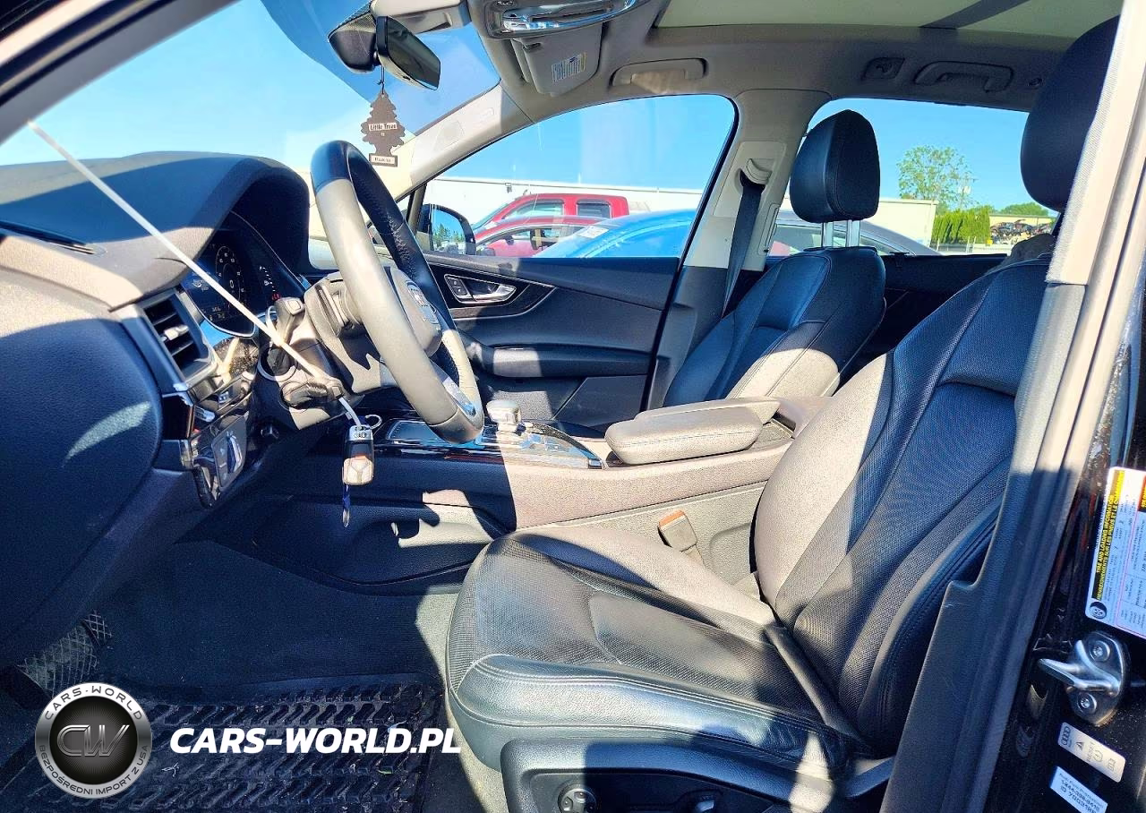 2019 Audi Q7 Premium Plus VIN:WA1LAAF79KD015543 - 7