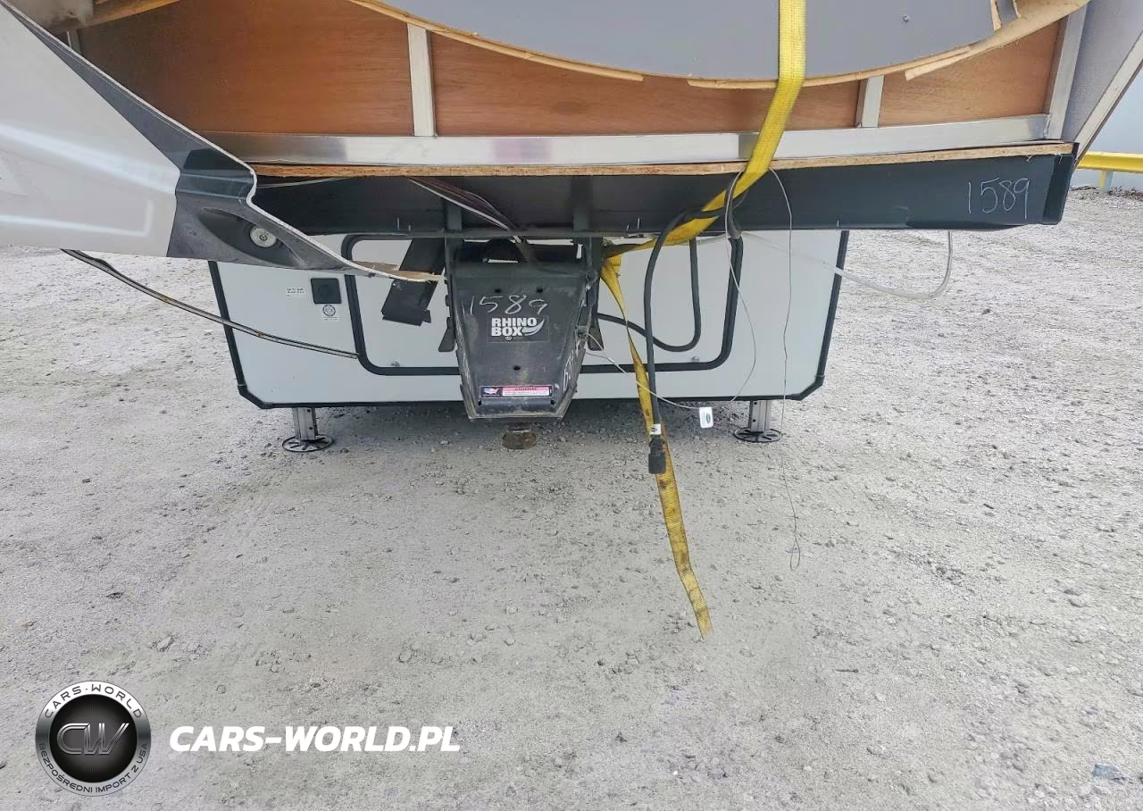 2024 Grand Design Momentum Camper VIN:573FM4630RBB01589 - 8