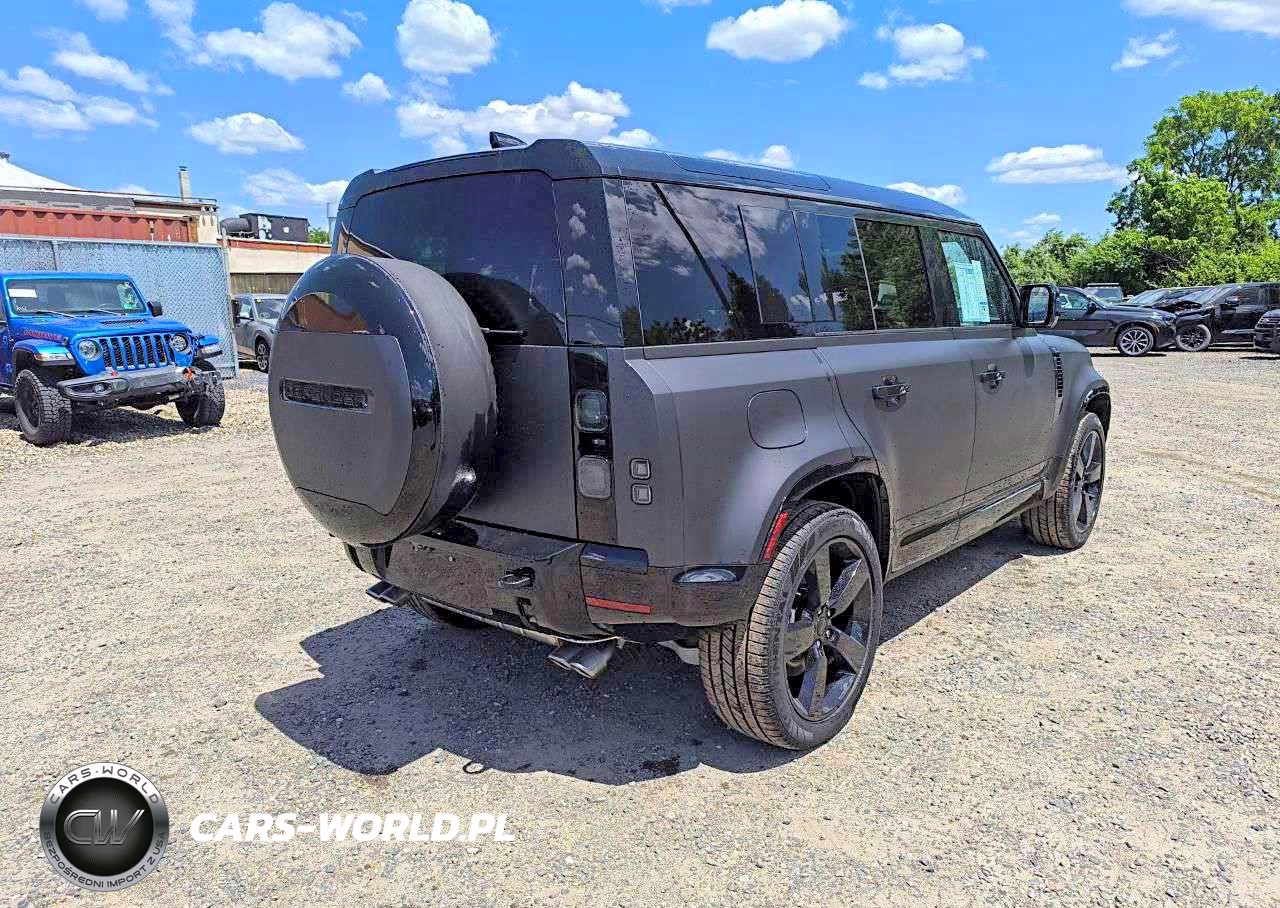 2026 Land Rover Defender 110 X-Dynamic Se VIN:SALE2EFE7T2521475 - 4