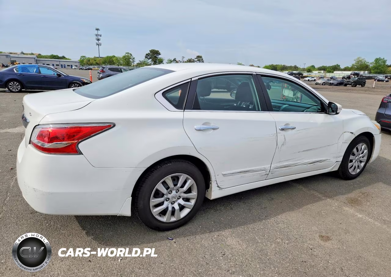 2015 Nissan Altima 2.5 S VIN:1N4AL3AP5FC253840 - 3