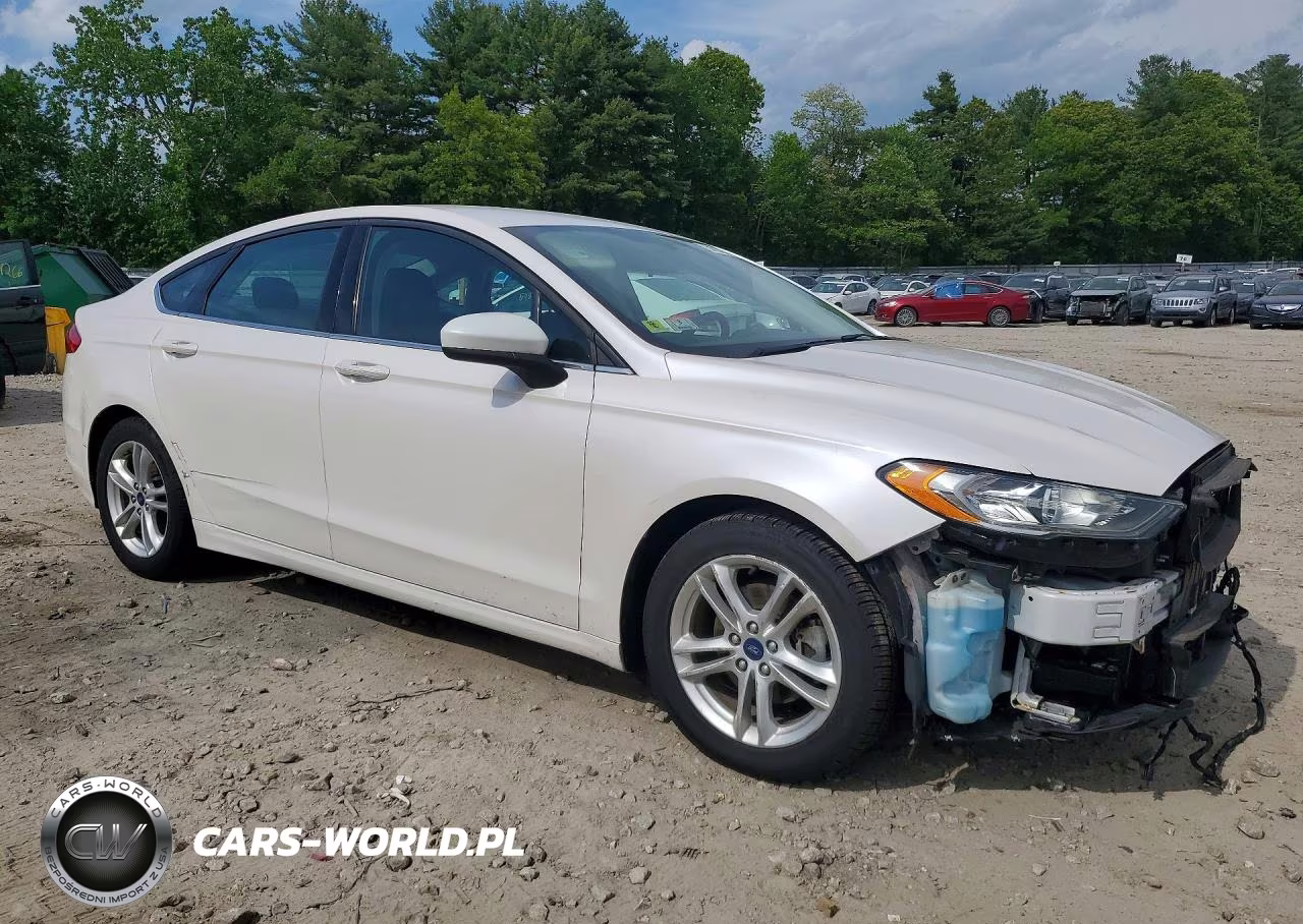 2018 Ford Fusion Se VIN:3FA6P0HD7JR158842 - 4