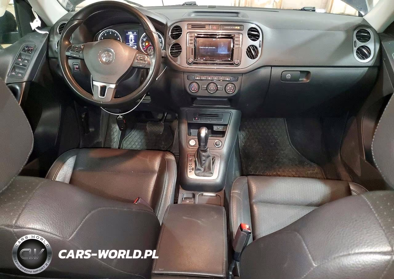 2017 Volkswagen Tiguan S VIN:WVGBV7AX1HK027914 - 8