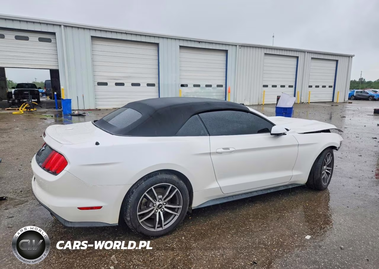 2017 Ford Mustang VIN:1FATP8UH8H5212589 - 3
