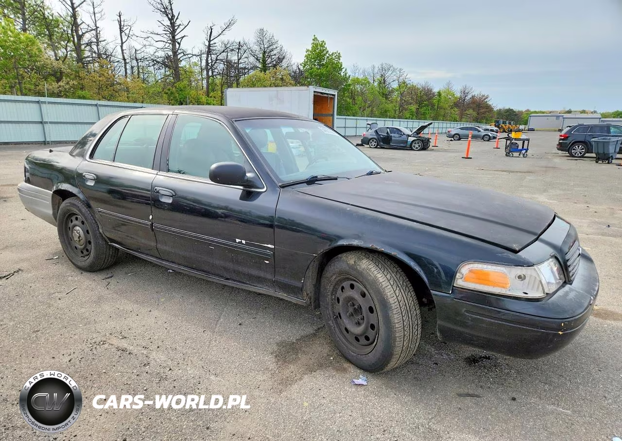 2009 Ford Crown Victoria Police Interceptor VIN:2FAHP71V39X116895 - 4