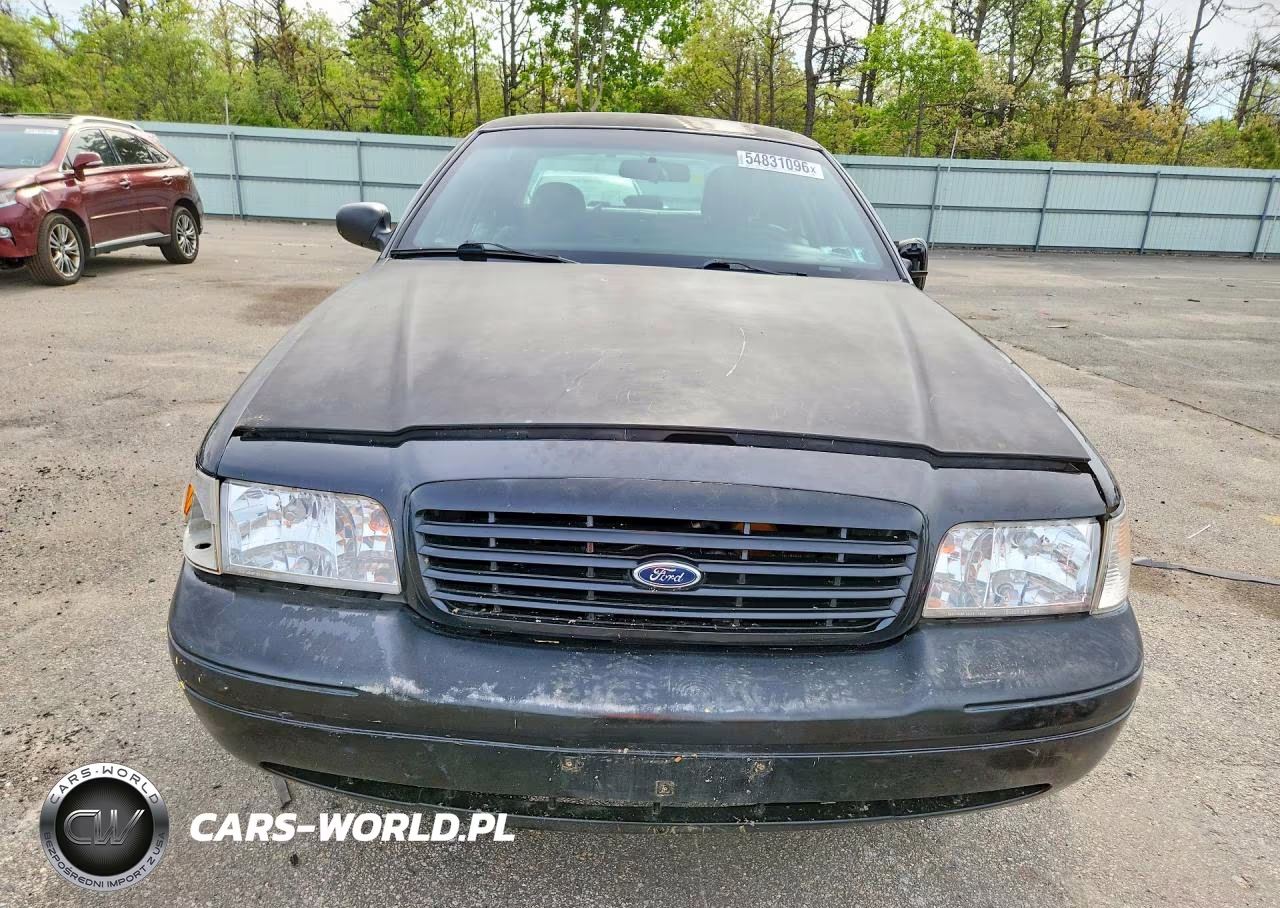2009 Ford Crown Victoria Police Interceptor VIN:2FAHP71V39X116895 - 5