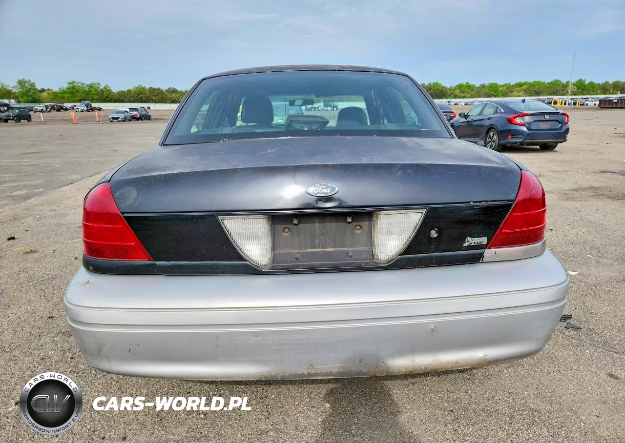 2009 Ford Crown Victoria Police Interceptor VIN:2FAHP71V39X116895 - 6