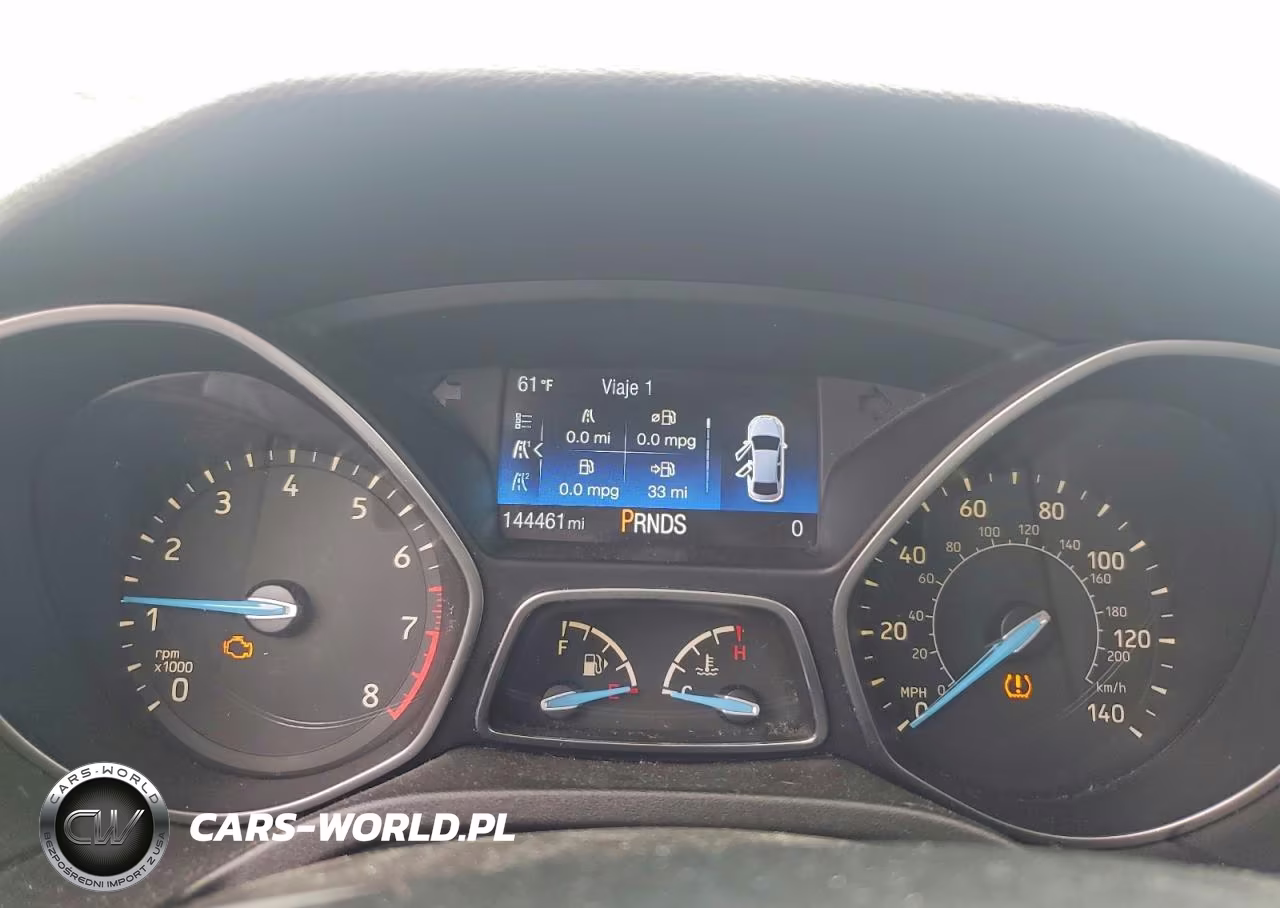 2016 Ford Focus Se VIN:1FADP3K29GL249571 - 9